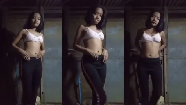 Gadis Desa Anggun Bugil Untuk Pacar Biar Sange 2